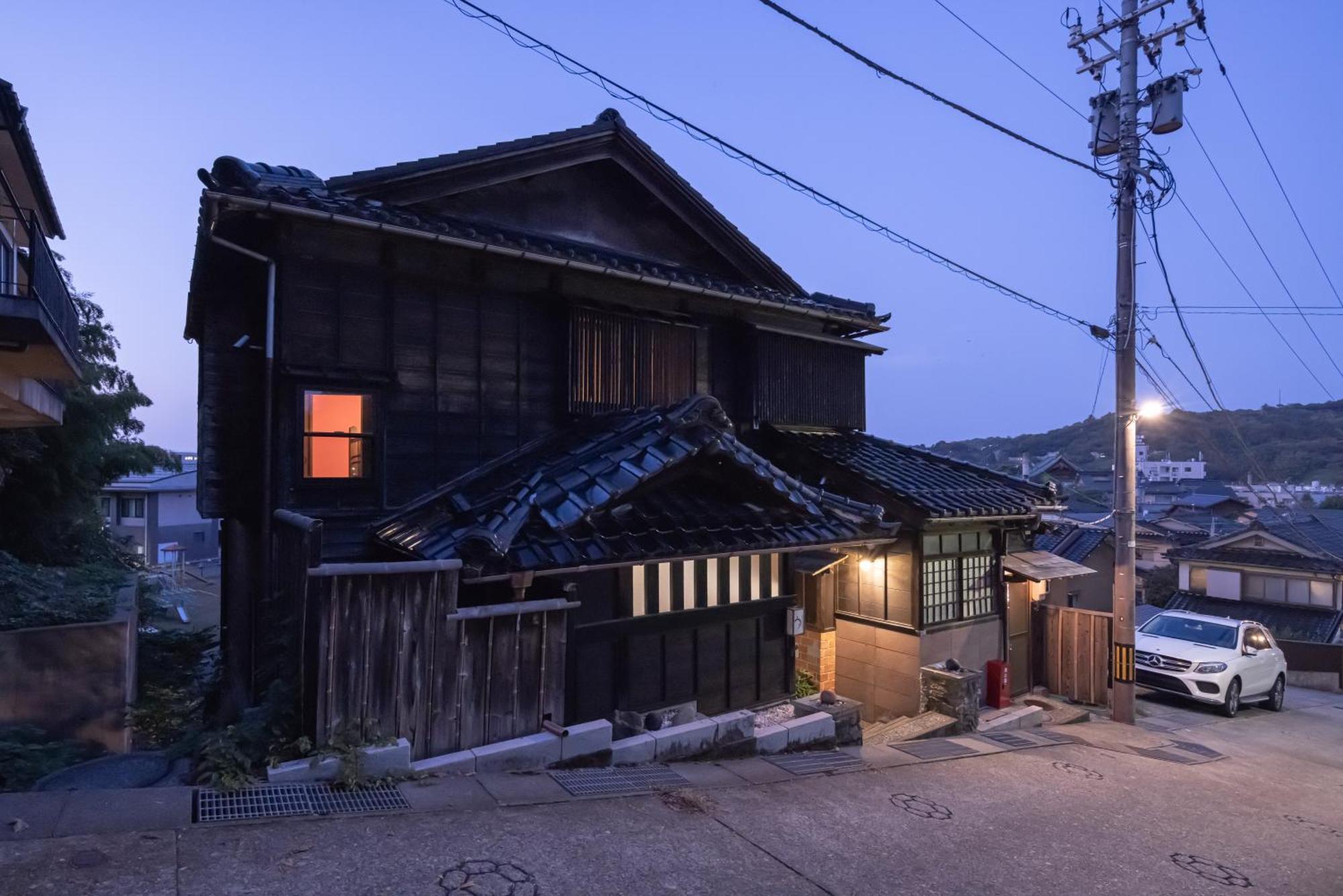 Ufu Kanazawa Luaran gambar