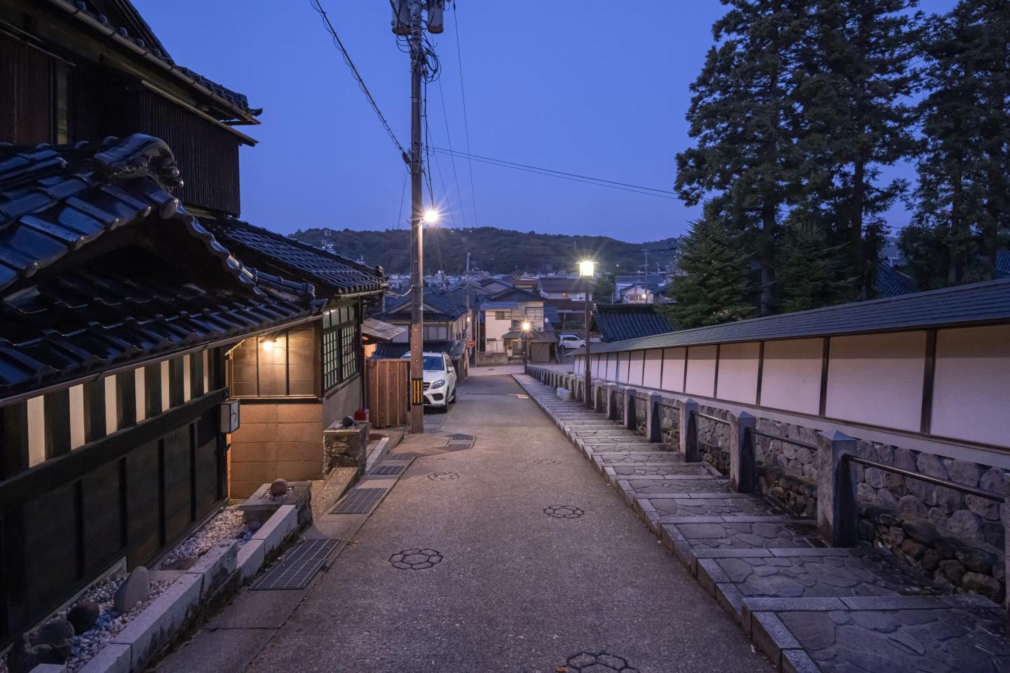 Ufu Kanazawa Luaran gambar